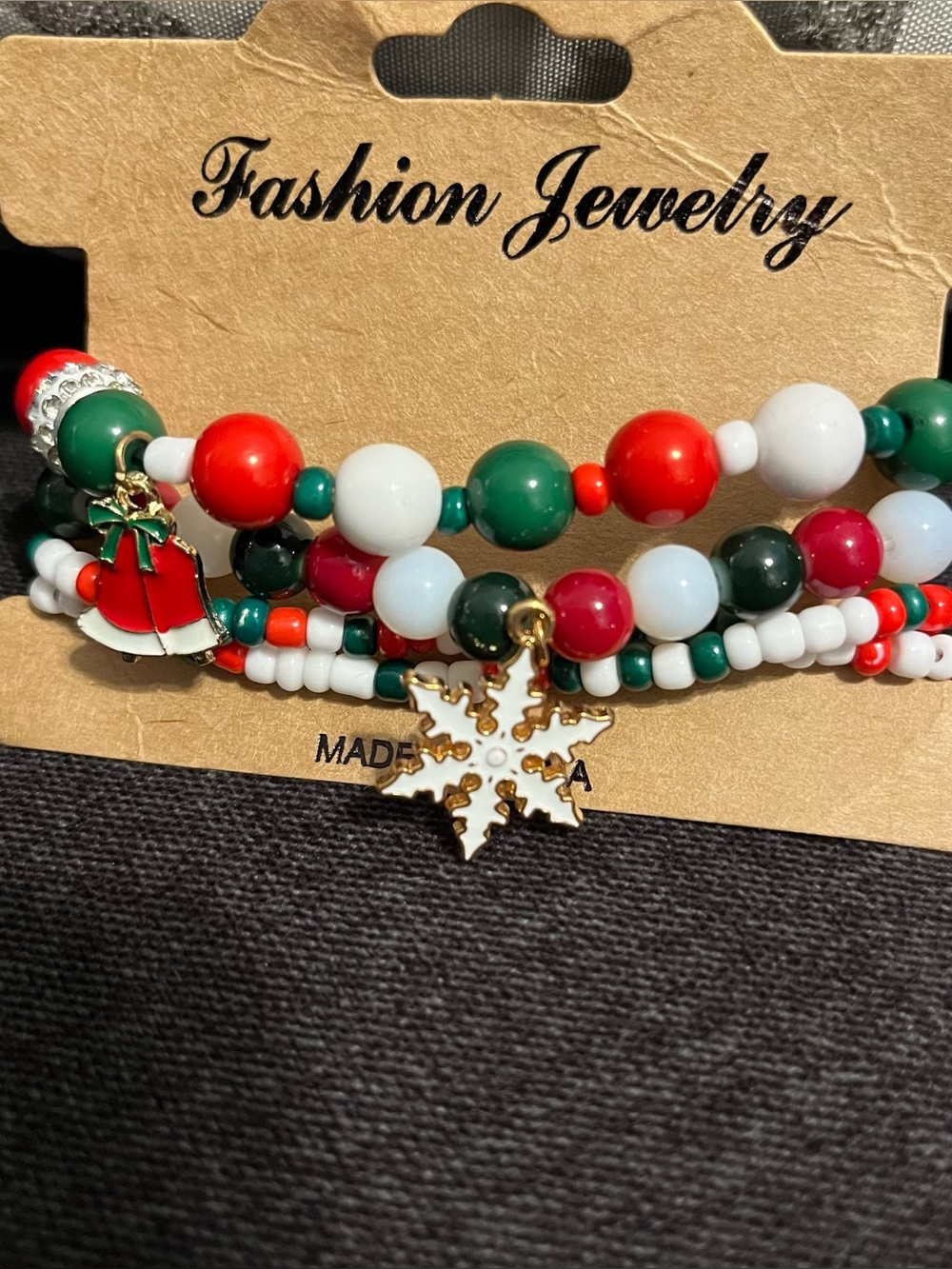 Fashion Jewelry Holiday Beaded Bracelet Set in Red, Green & White